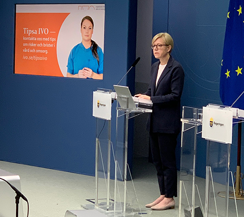 Generaldirektör Sofia Wallström och  socialminister Lena Hallengren